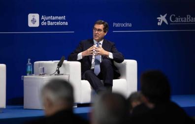 El respaldo de Garamendi (CEOE) a los indultos da aire a Sánchez