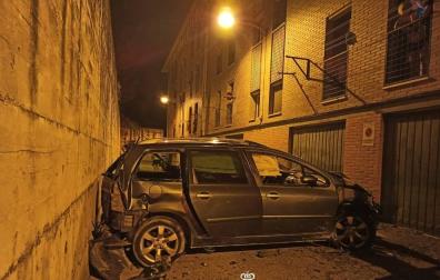 Accidente por salida de vía en Sangüesa
