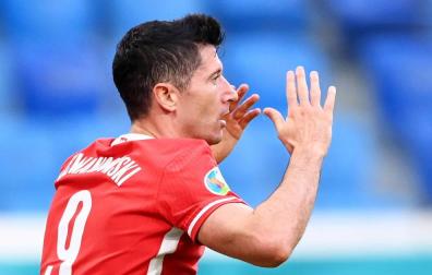 Suecia elimina a Polonia a pesar del doblete de Lewandowski