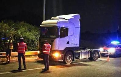 Detenida en la Autovía del Camino por circular ebria en dirección contraria