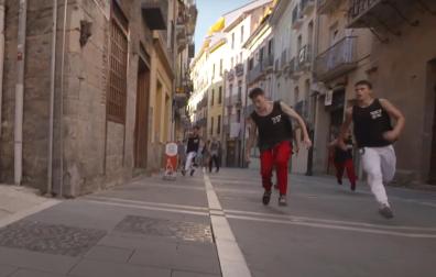 Vídeo del grupo de parkour On Move, de Pamplona, por las calles de la ciudad