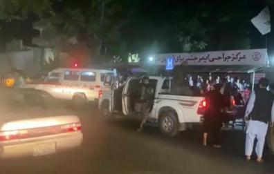 Un portavoz talibán confirma que al menos 52 personas han resultado heridas en la explosión del hotel Baron de Kabul
