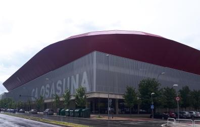 Exterior del estadio de El Sadar