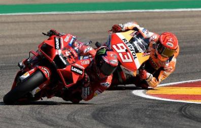 Francesco Bagnaia y Marc Marquez