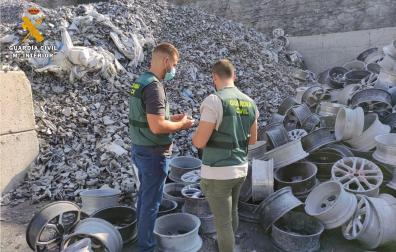 Parte del material sustraído