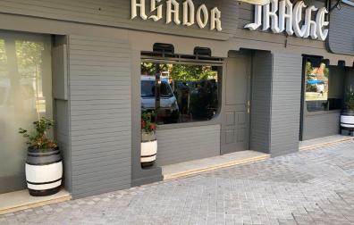 El asador Irache, en la calle del mismo nombre en el barrio de San Juan