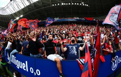 Fotos del partido Osasuna-Rayo Vallecano en El Sadar.