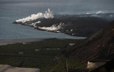 Imagen del delta que se está formando en la costa de Tazacorte tomada desde Puerto Naos
