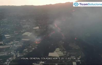 Varias corrientes de lava desciende por el lado norte del volcán que están reforzando las que ya se han adentrado en el barrio. Brazos que reciben toda el aporte energético que sale del cono principal y que se van introduciendo por cualquier resquicio.