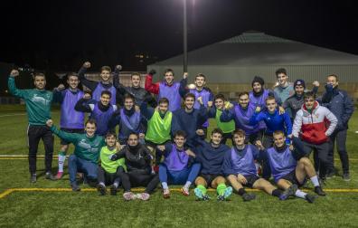 Los jugadores y el cuerpo técnico del San Juan conocieron ayer que se enfrentarán al San Sebastián de los Reyes enla primera eliminatoria de la Copa del Rey