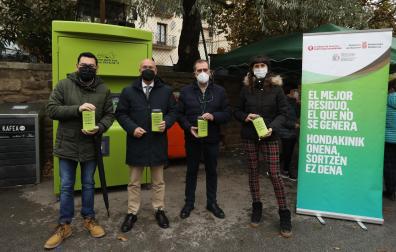 Presentación en Cirauqui de los nuevos contenedores