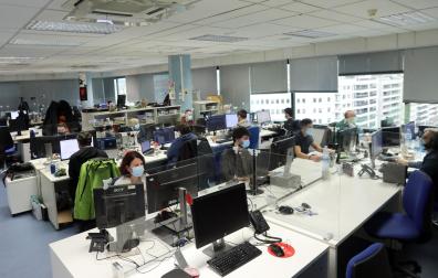 ersonal de Animsa trabaja en la sede de la entidad, en el centro de Pamplona