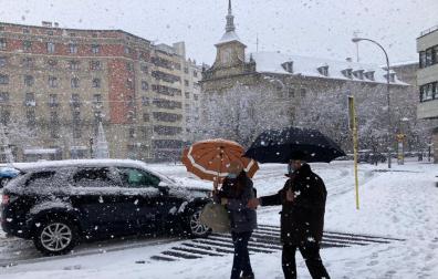 Plaza de Merindades de Pamplona, este domingo.