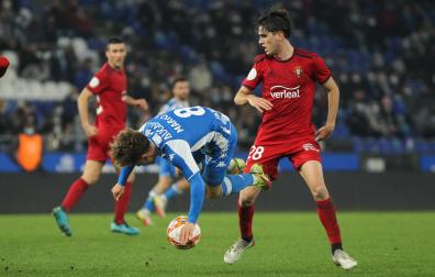 Javi Martínez, en un lance del partido contra el Deportivo
