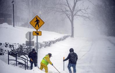 'Nor'easter' cubrió de blanco la costa este de EE UU