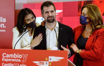 El candidato socialista a la presidencia de la Junta de Castilla y León, Luis Tudanca, durante su comparecencia en la sede del PSOE en Valladolid