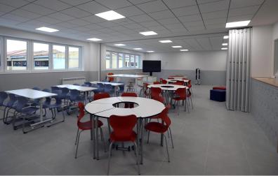 Primer día de clase en el nuevo instituto de Aoiz