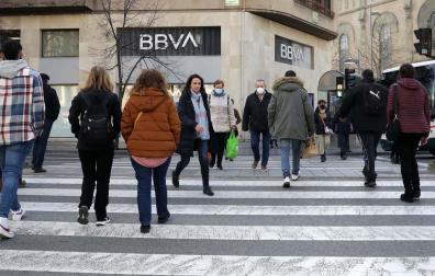 Vuelven a subir los contagios en Navarra, con más de 350 positivos