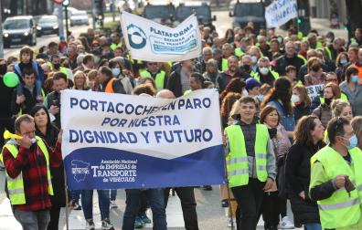 Participantes en la manifestación de ayer en Pamplona