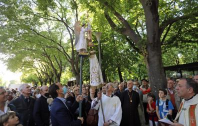 /3 Llegada del Ángel de Aralar a Pamplona y recibimiento en el Bosquecillo