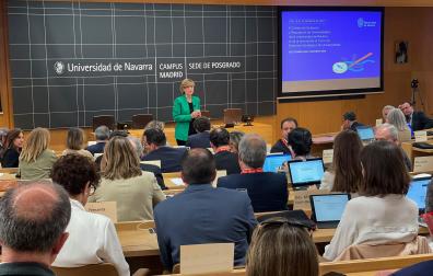 La rectora de la Universidad de Navarra, María Iraburu, durante un momento de su intervención en el Curso de Dirección Estratégica de Universidades