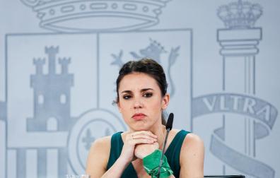 La ministra de Igualdad, Irene Montero, participa en una comparecencia tras la reunión del Consejo de Ministros de este 17 de mayo