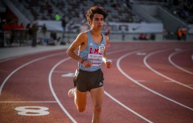 Estanis Ruiz, durante una carrera con su equipo de la Universidad de Loyola Marymount