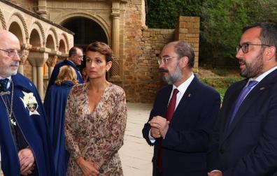 Javier Lambán, junto a María Chivite y Javier Remírez, en el acto de homenaje a los reyes de Pamplona y Aragón celebrado este domingo en el Monasterio de San Juan de la Peña