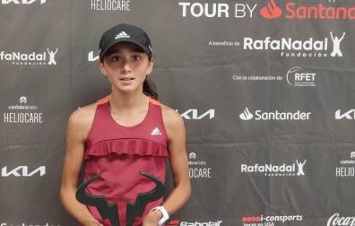 La joven tenista navarra Idoia Razquin
