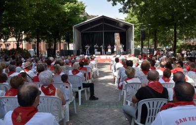 Paseo Sarasate durante una actuación en San Fermín
