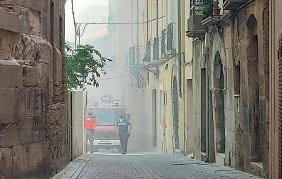 Incendio en una vivienda de la calle Portal de Tudela