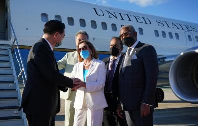 Nancy Pelosi, momentos antes de dejar Taiwán este miércoles