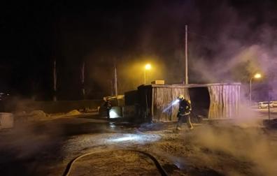 Bomberos, en el lugar del suceso.