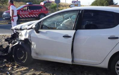Uno de los accidentes de circulación atendidos por la Policía Foral este fin de semana