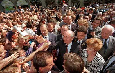 La vida del expresidente ruso Mikhail Gorbachev, en imágenes