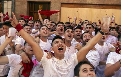 Fotos del cohete de fiestas de Sangüesa 2022./