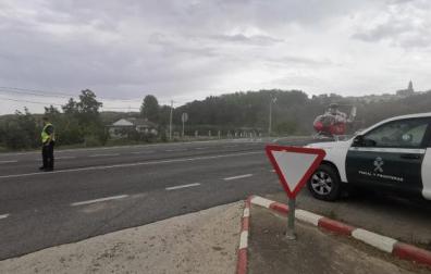 Una niña de 11 años ha resultado herida con pronóstico reservado tras resultar atropellada por un camión en Lerín