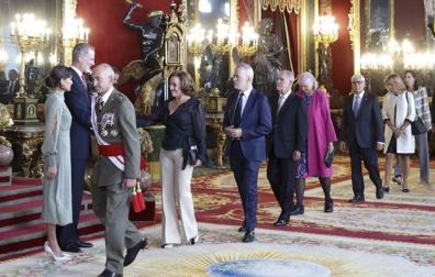La reina Letizia, diagnosticada con un Neuroma de Morton, este miércoles en la recepción  en el Palacio Real