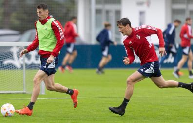 Budimir y Herrrando durante el entrenamiento en Tajonar