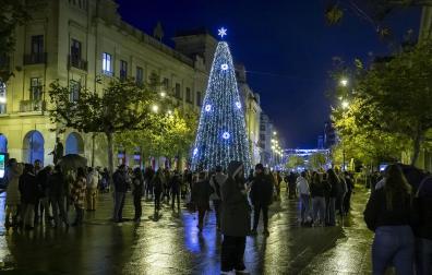 Fotos del encendido de las luces de Navidad en Pamplona