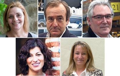 María Ángeles Rodríguez, Asociación de Pequeños Hosteleros (ANAPEH); Javier Arístegui, gerente de la cooperativa de hostelería; Javier Delgado, asociación de distribuidores de bebidas (ASDIBENA); Sara Martínez presidenta de la Asociación de Hoteles de Navarra, y Ana Beriáin, asociación de empresario de hostelería (AEHN)