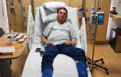 El expresidente de Brasil Jair Bolsonaro, fotografiado durante su ingreso en el hospital AdventHealth Celebration de Orlando (EE UU)