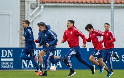 Los titulares completaron una sesión de recuperación en Tajonar