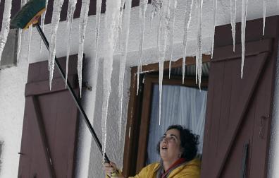 Las bajas temperaturas han dejado estampas curiosas estos días en Navarra