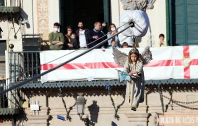Imagen de La Bajada del Ángel en la Semana Santa tudelana de 2022.