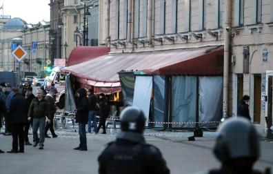Vista del lugar del atentado, en una cafetería de San Petersburgo