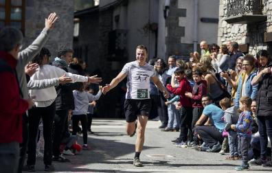 Fotos del Cross de la Almadía en Burgui.