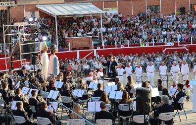 La imagen de la legislatura: un año de celebraciones por el 900 cumpleaños de Sangüesa