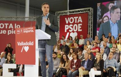 El presidente Sánchez, este domingo, durante un acto electoral en Valladolid