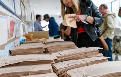 Fotos de la jornada electoral del 28 de mayo en Tudela.